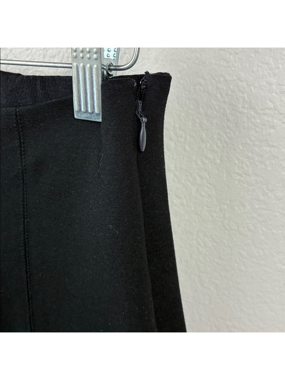 Quince Ultra Stretch Ponte Pintuck Ankle Pants Black Classic Minimalist M - Picture 6 of 11